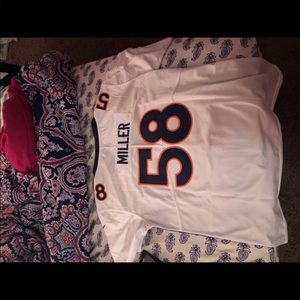 Women’s large bronco jersey